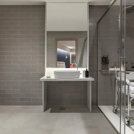 Hotel Express - Boavista By Ihg Porto