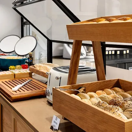 Hotel Express - Boavista By Ihg Porto